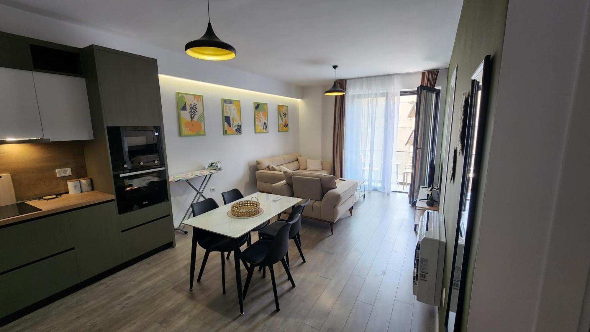 Kalpazo 21 Apartment